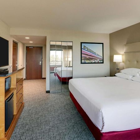 Drury Inn & Suites Phoenix Airport Exterior foto